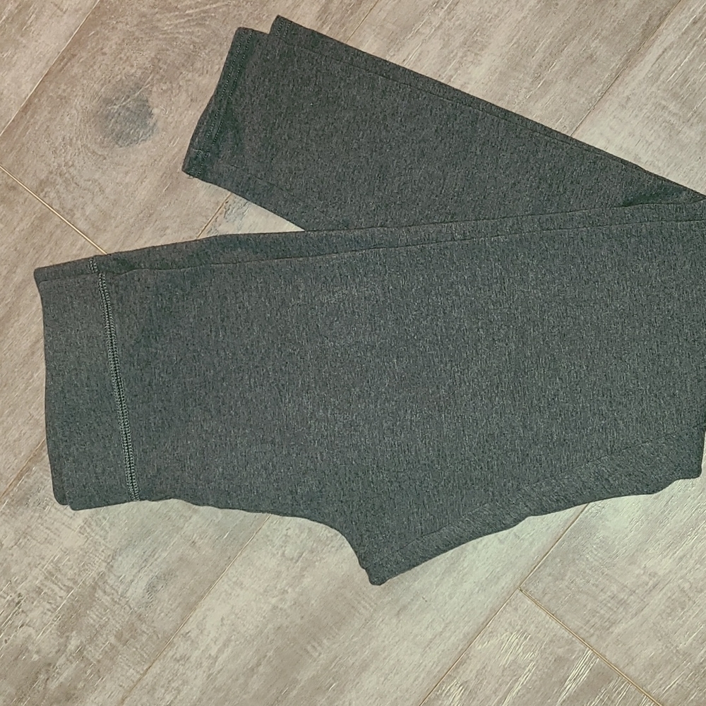Aerie Heather Gray Leggings, sz Medium